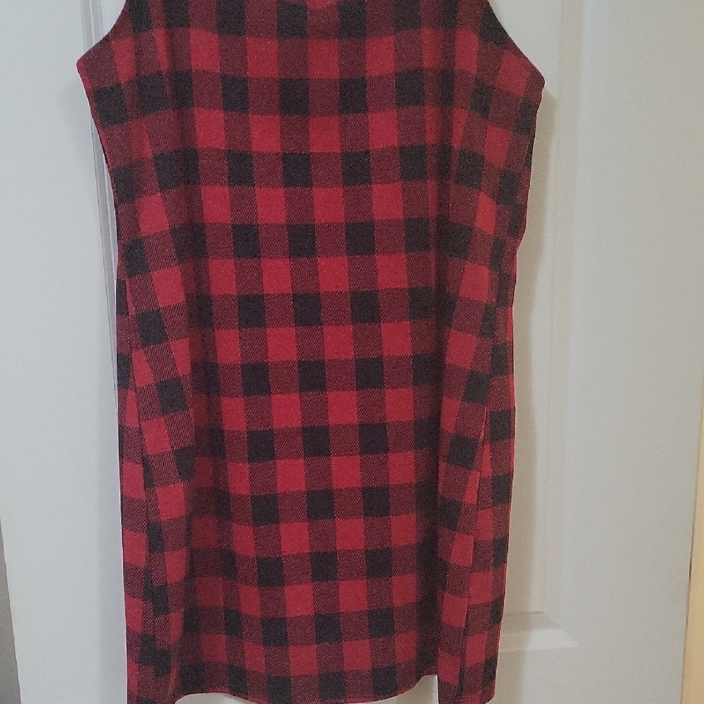Plaid Sleeveless Dress - Red and Black